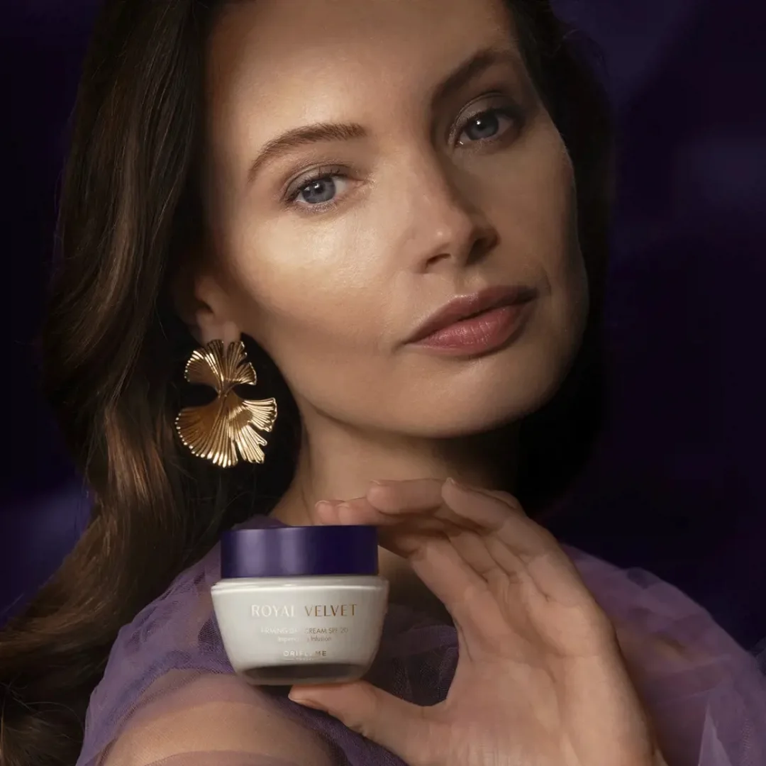 کرم سفت کننده روزانه رویال ولوت با SPF 20 اوریفلیم سوئد